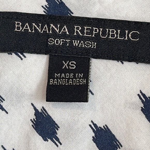 BANANA REPUBLIC SOFT WASH OXFORD WHITE/BLUE SIZE EXTRA SMALL - Picture 5 of 9